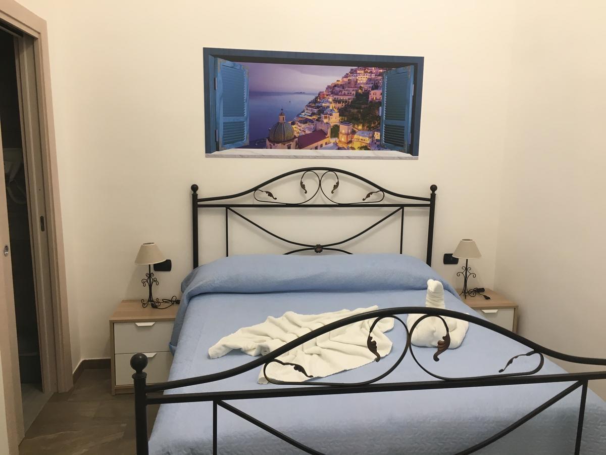 Bed and Breakfast Le Perle di Napoli Esterno foto